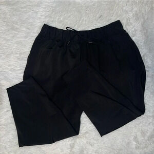 Livi Active Black Track Pants. EUC
